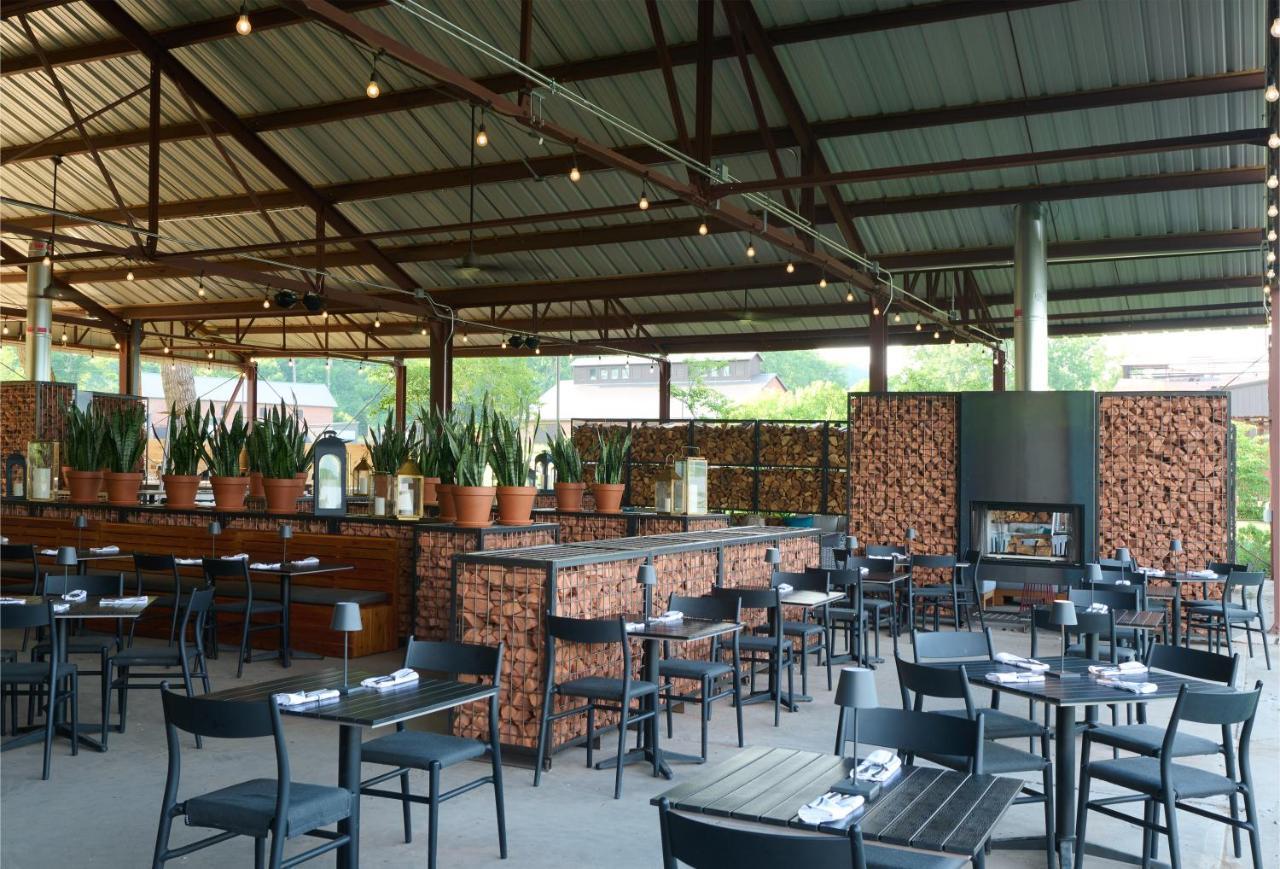 Hutton Brickyards Riverfront Hotel & Venue Kingston Exterior foto
